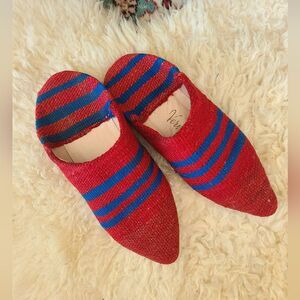 NWT Upcycled Moroccan Rug Slippers Size M [Womens 7-8]